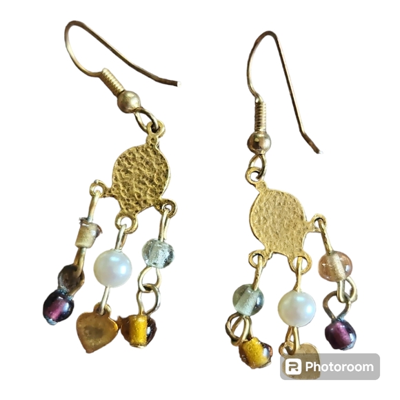 Vintage Gold Tone Drop Earrings - Picture 2 of 4